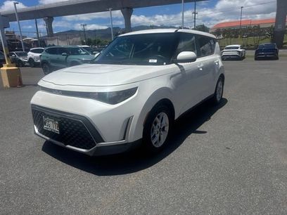 Certified 2023 Kia Soul LX w/ Option Group 015