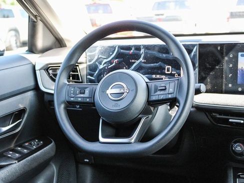 New 2026 Nissan Kicks SV image 16