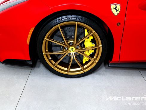 Used 2020 Ferrari 488 Pista Coupe RWD image 31
