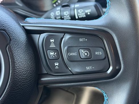 Used 2024 Jeep Wrangler Unlimited Rubicon 4xe AWD/4WD image 16