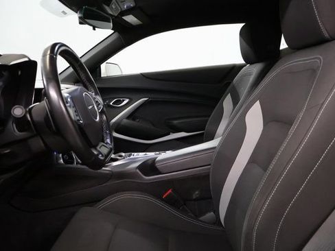 Used 2023 Chevrolet Camaro LT RWD image 11