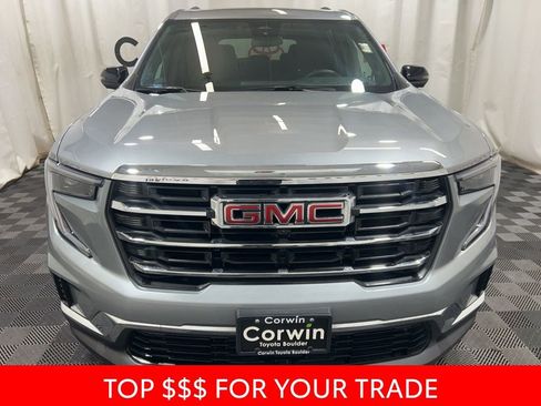 Used 2025 GMC Acadia Elevation image 2