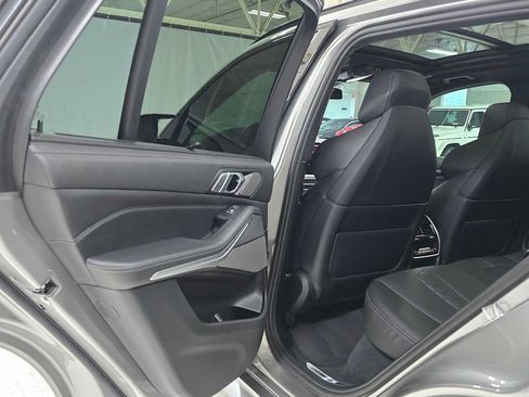 Used 2020 BMW X5 M w/ Executive Package AWD/4WD image 15