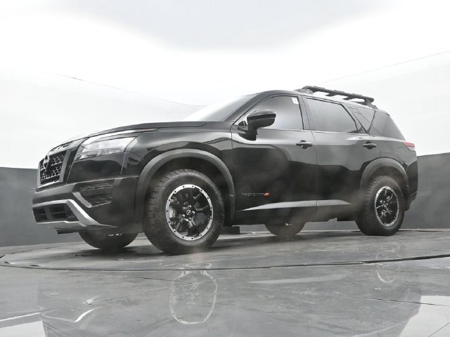 Used 2025 Nissan Pathfinder Rock Creek AWD/4WD image 26