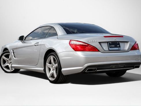 Used 2014 Mercedes-Benz SL 550 image 7