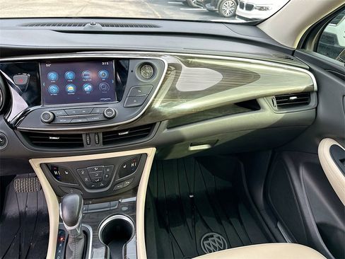 Used 2020 Buick Envision Essence image 20