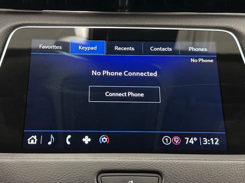 Used 2023 Cadillac XT4 Luxury w/ Cold Weather Package AWD/4WD image 34