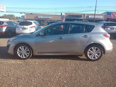 Used 2010 MAZDA MAZDA3 s Sport image 4