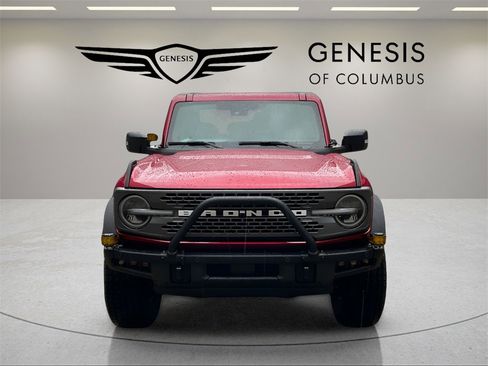 Used 2025 Ford Bronco Badlands image 9