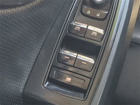 Used 2021 Subaru Crosstrek 2.5i Limited w/ Moonroof Package 1 image 24