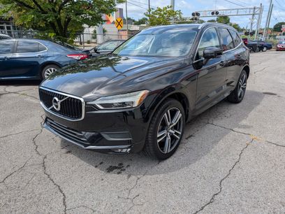 Used 2018 Volvo XC60 T5 Momentum w/ Convenience Package