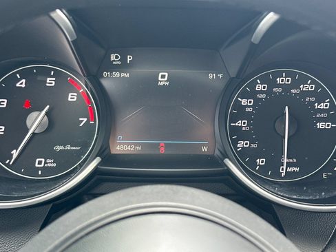 Used 2022 Alfa Romeo Giulia Ti RWD image 29