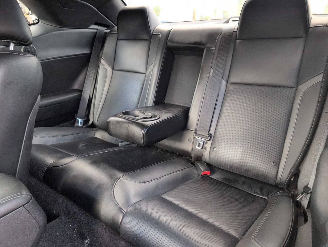 Used 2017 Dodge Challenger SXT Plus RWD image 9