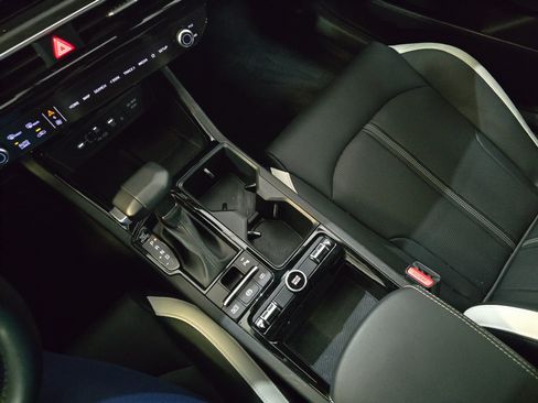 Used 2025 Kia K5 GT-Line FWD image 22