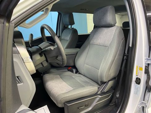 Used 2024 Ford F250 XLT image 18