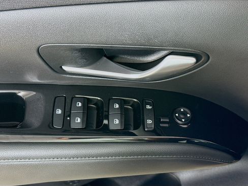 Used 2023 Hyundai Tucson Limited image 21