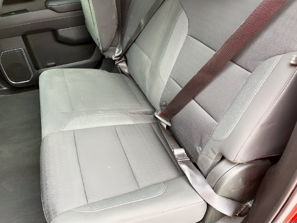 Used 2023 Chevrolet Silverado 1500 LT AWD/4WD image 25