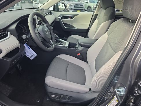 New 2025 Toyota RAV4 XLE image 16
