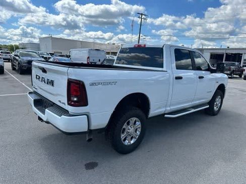 Used 2025 RAM 2500 Big Horn AWD/4WD image 23