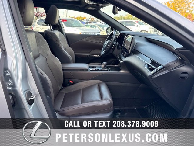 Used 2025 Lexus RX 450h AWD w/ Convenience Package image 13