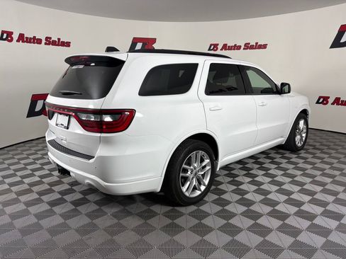 Used 2024 Dodge Durango GT RWD image 7