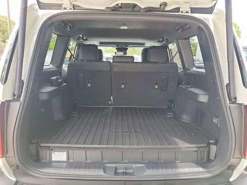New 2027 Toyota Land Cruiser w/ Premium Package AWD/4WD image 29