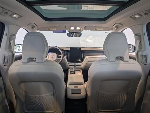 New 2026 Volvo XC60 T8 Ultra w/ Protection Package Premier AWD/4WD image 29