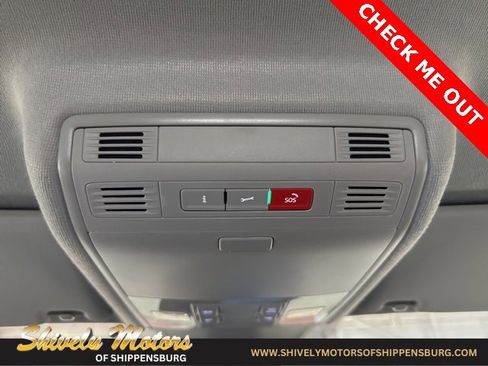 Used 2024 Volkswagen Tiguan SE image 20
