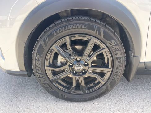 Certified 2024 Nissan Kicks SR w/ SR Premium Package FWD image 27