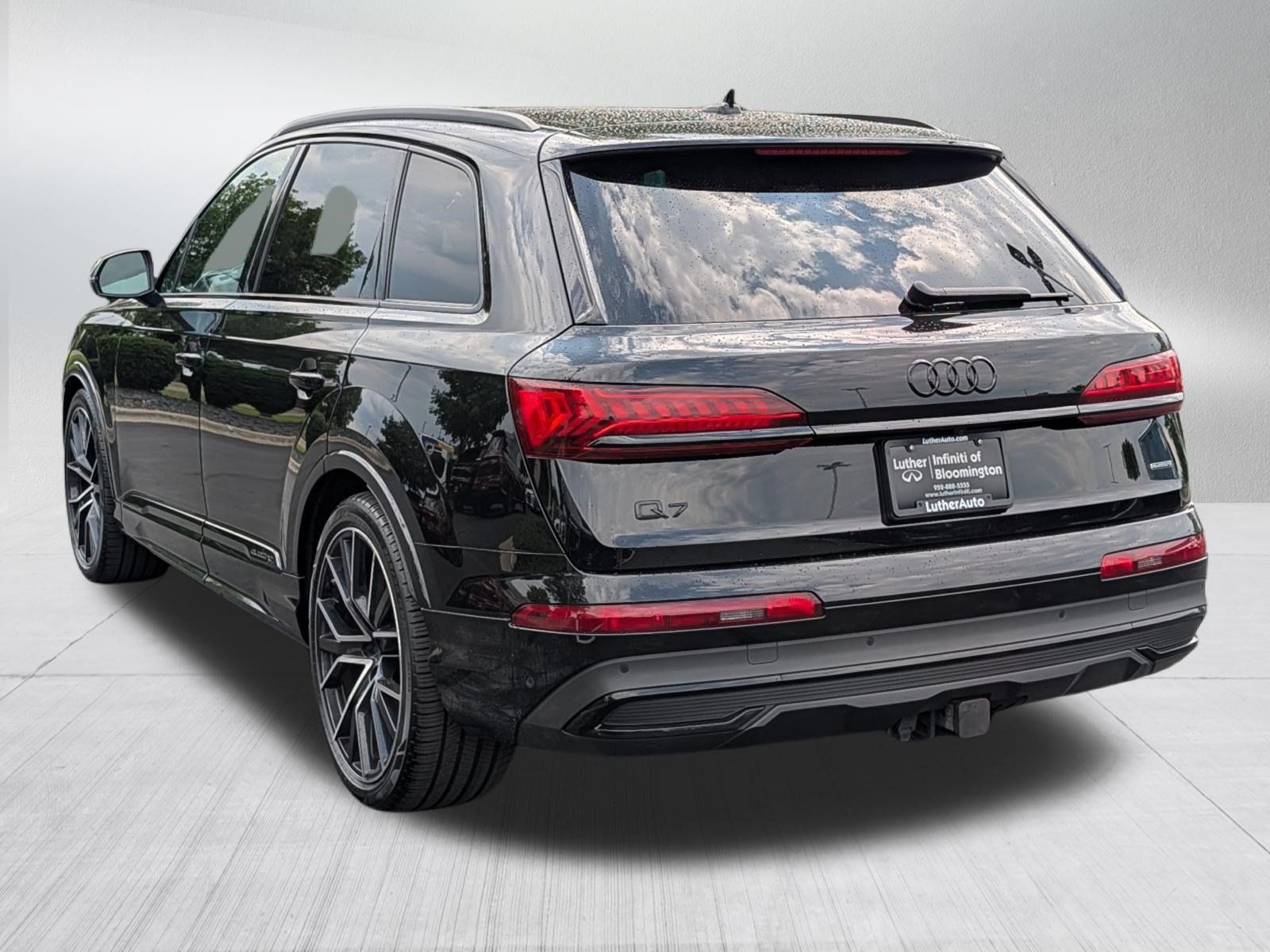 Used 2023 Audi Q7 3.0T Prestige w/ Prestige Package AWD/4WD image 5