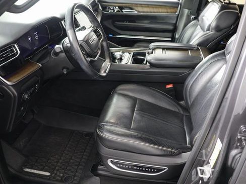 Used 2023 Jeep Grand Wagoneer Series II w/ Premium Group II image 20