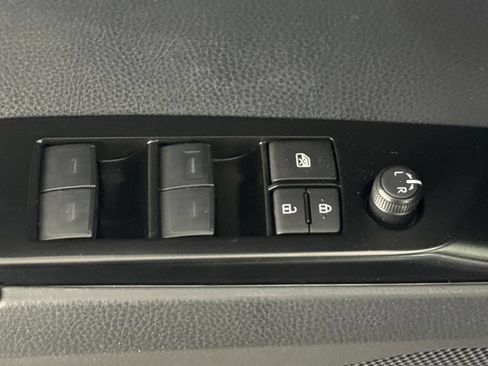 New 2026 Toyota Camry SE FWD image 17