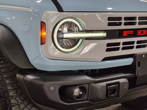 Used 2023 Ford Bronco Heritage Edition AWD/4WD image 13