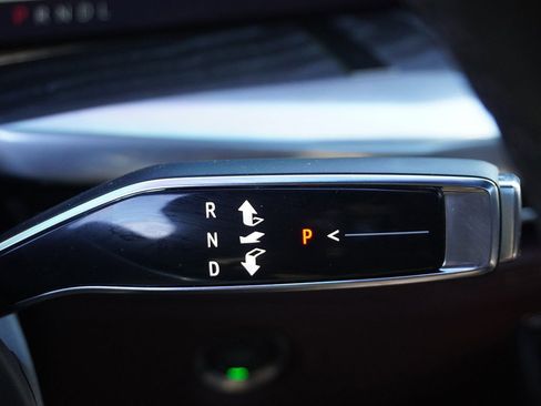 Used 2025 Cadillac Escalade Premium Luxury w/ LPO, Floor Liner Package image 63