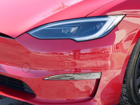 Used 2023 Tesla Model S image 16