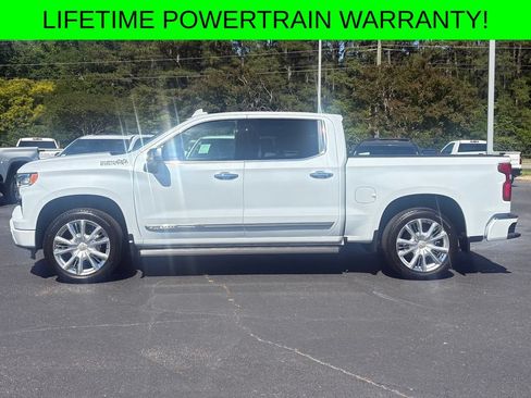 Used 2026 Chevrolet Silverado 1500 High Country AWD/4WD image 2