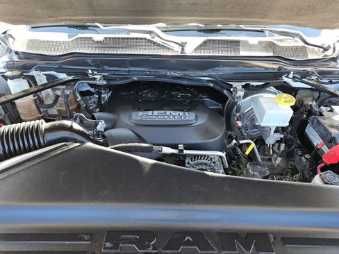 Used 2022 RAM 2500 Big Horn image 30