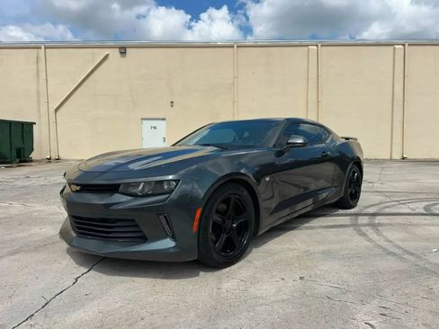 Used 2016 Chevrolet Camaro LT RWD image 1