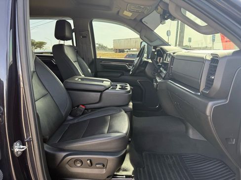 Used 2024 Chevrolet Silverado 2500 LTZ image 37