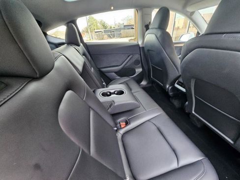 Used 2025 Tesla Model Y Long Range image 63