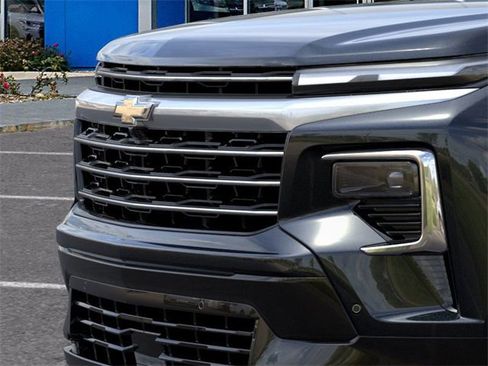 New 2026 Chevrolet Traverse High Country w/ LPO, Floor Liner Package image 13