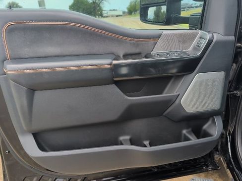 Used 2024 Ford F250 Platinum AWD/4WD image 18