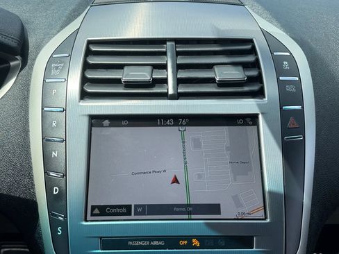 Used 2019 Lincoln MKZ Reserve w/ Reserve Plus Package FWD image 40