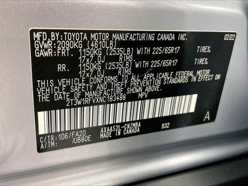 Used 2022 Toyota RAV4 XLE image 34