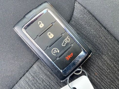 Used 2023 Jeep Grand Cherokee L Laredo w/ Luxury Tech Group I image 19