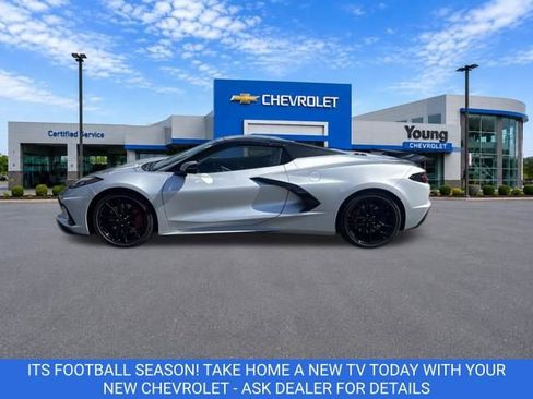 New 2027 Chevrolet Corvette Stingray Convertible w/ Z51 Performance Package RWD image 4