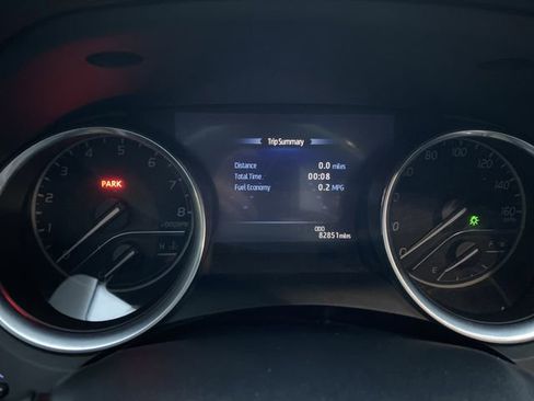 Used 2018 Toyota Camry XLE image 17