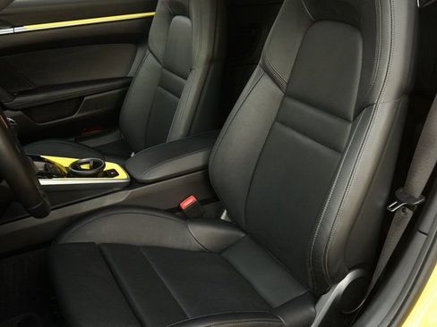 Used 2022 Porsche 911 Carrera S image 13