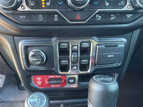 Used 2019 Jeep Wrangler Unlimited Rubicon image 29