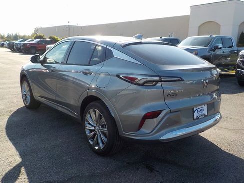 New 2025 Buick Envista Avenir image 5